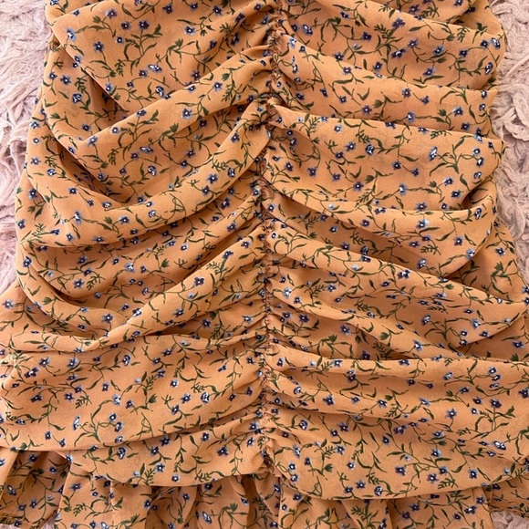 Floral dress - Picture 2 of 6